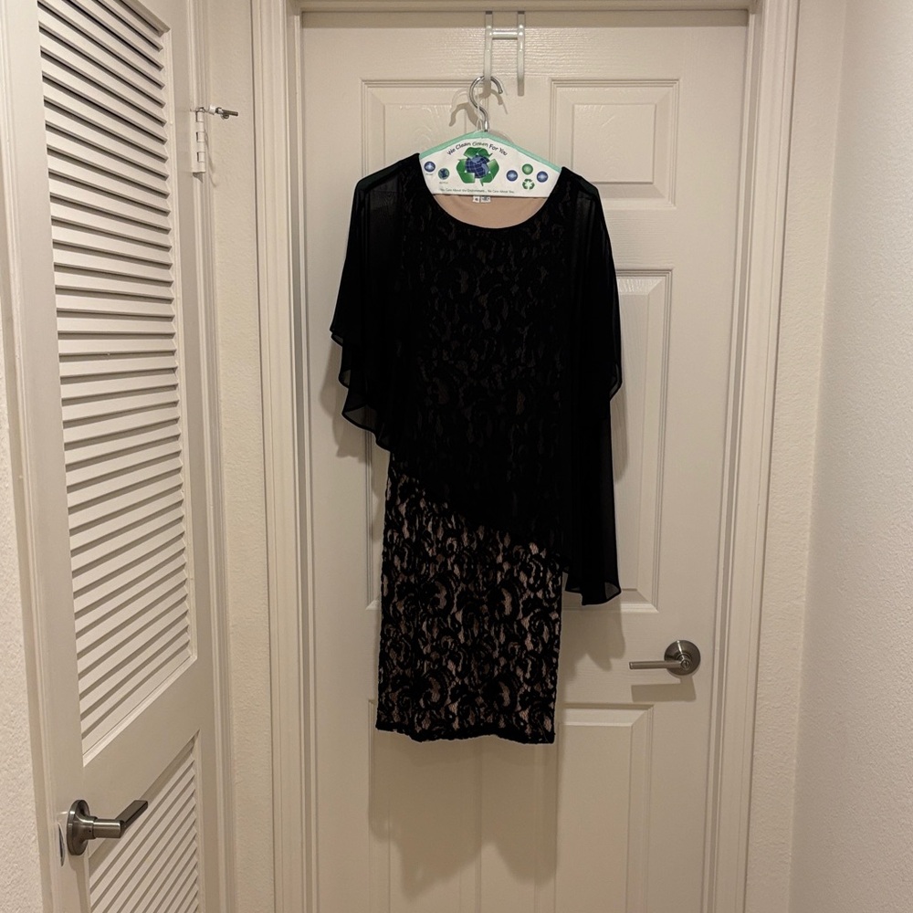 Chic Black Lace Dress